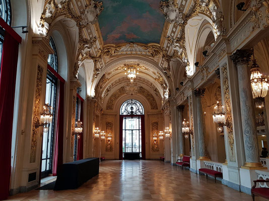 Grand Foyer