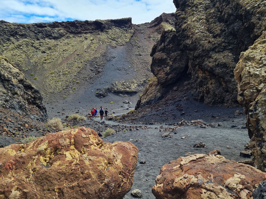 Eingang in die Caldera de los Cuervos