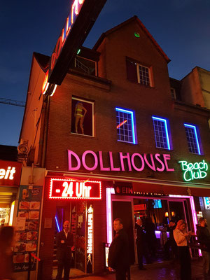 Nacht- und Stripclub Dollhouse, der bekannteste Club der Hansestadt Hamburg