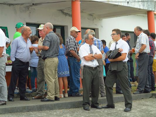 Dorffest in Salao, Männergruppe