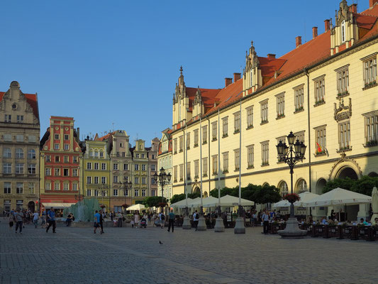 Rynek (Marktplatz) mit Restaurants 