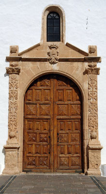 Betancuria, Kirche Santa María (um 1620), barockes Eingangsportal