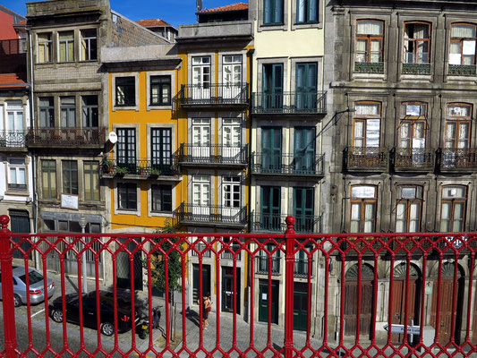 Rua de Mouzinho da Silveira