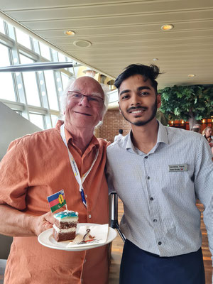 Verabschiedung von Sandeep Patél, Service im East Restaurant
