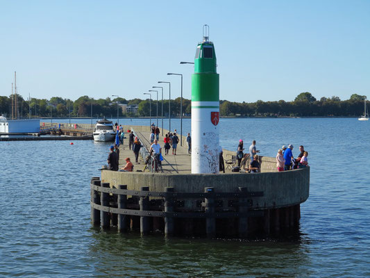 Nordmole, Hafeneinfahrt nach Stralsund