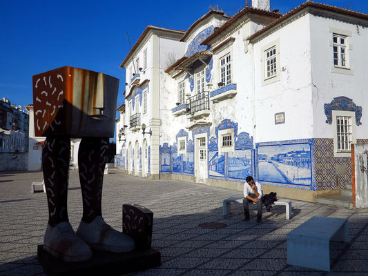 Der historische Bahnhof mit seinen charakteristischen Azulejos