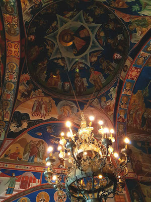 Dreifaltigkeitskirche in der Altstadt von Budva, Decke mit Fresken aus dem 19. Jahrhundert