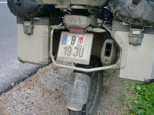 die Strassen sind schlecht, dementsprechend schaut das Motorrad aus