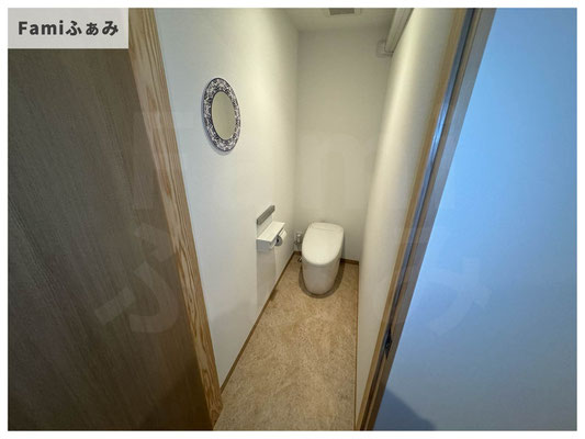 華の折り鶴トイレ