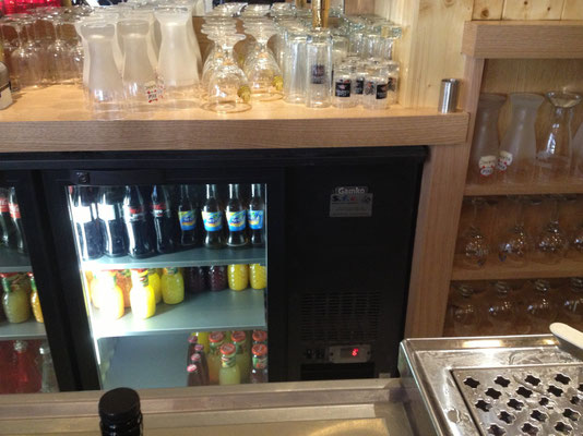 Bar Curt 