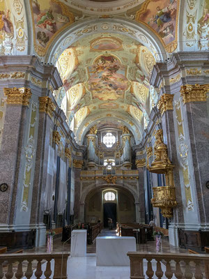 Basilika Sonntagberg (neu renovierte Innenansicht)