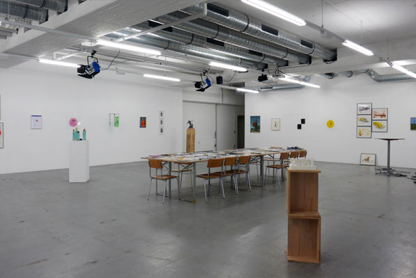 Ausstellungsansicht Jahresgaben 2017 in der Halle der PLATFORM
