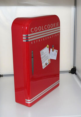 Nostalgiedose Kühlschrank rot seitlich