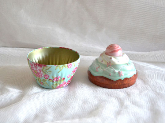 Blechdose Cupe Cake Dose grün, Deckel grün 