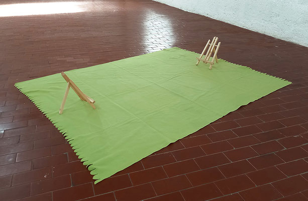 "Le déjeuner sur l'herbe (Erotica artistica)", 2024, easels, plaid, 30x12x160 cm