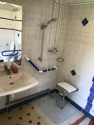 douche,w-c pour handicap