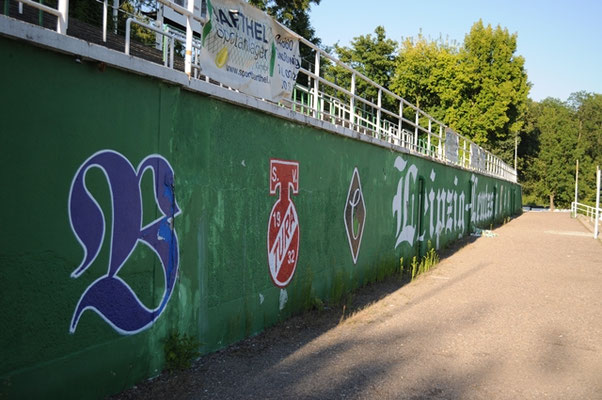 Wappengeschichte im Fanblock (Britannia, Tura, Chemie)