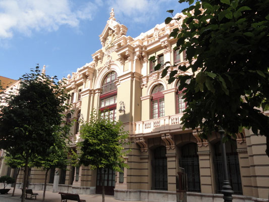 Avilés - Theater Palacio Valdes