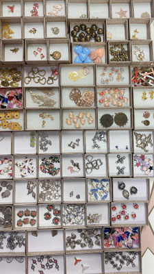 aktivität düsseldorf charms armband basteln DIY shop Perlenladen