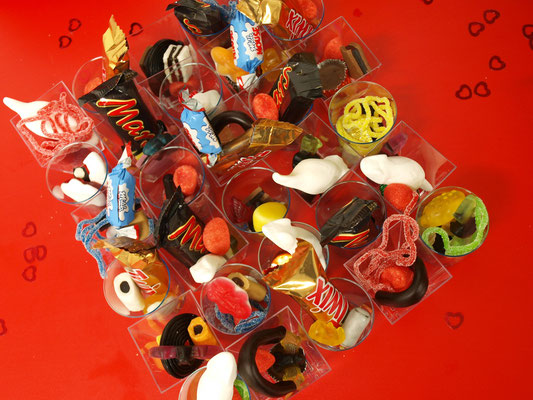 Candy Box 30 teilig  Preis: 15 Euro