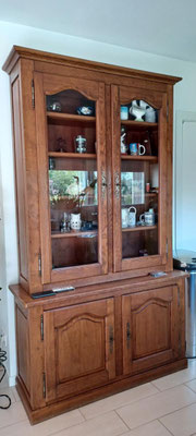 Rénovation Déco & Corinnerie(s) | AVANT Buffet 2 corps vitrine chêne et bois exotique