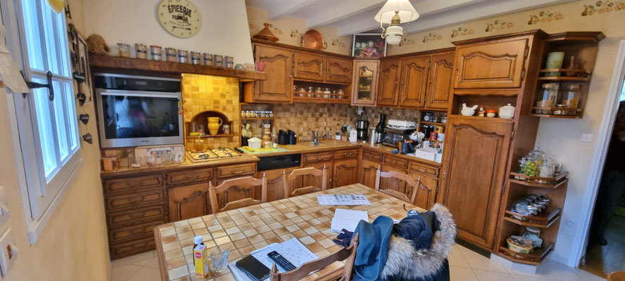 Rénovation Déco & Corinnerie(s) |Cuisine chêne foncé Avant