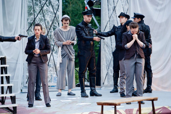 Als Il Carceriere in Tosca, Kammeroper Schloss Rheinsberg 2016, (c) Uwe Hauth Photography