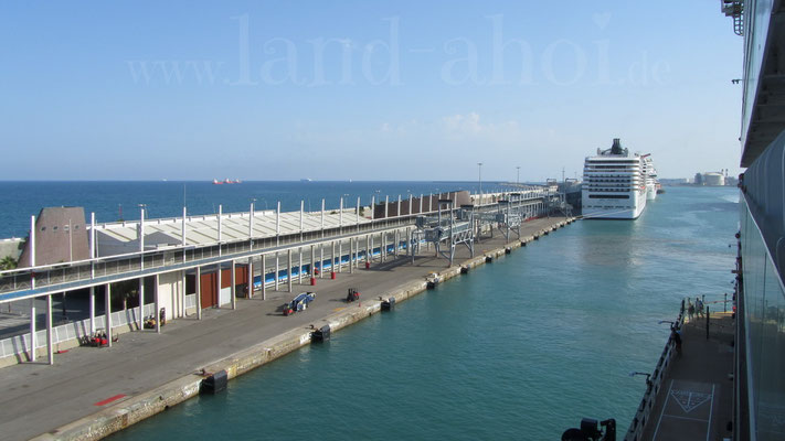 Barcelona Spanien Kreuzfahrt Hafeninfos Ausflüge Auf