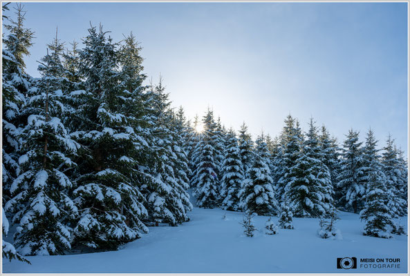 Winterlandschaft im Tannheimer Tal  |  Nikon Z8, NIKKOR Z 24-120 mm 1:4 S (34mm), ISO 100, 1/60s, f/16