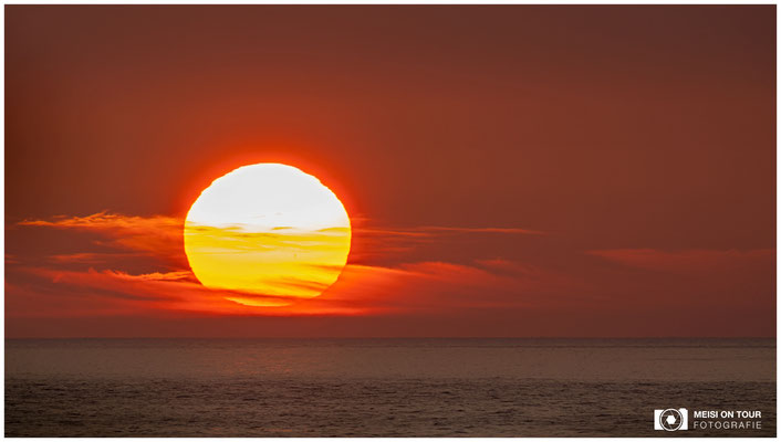 Sonnenaufgang  |  Nikon Z9, NIKKOR Z 800 mm 1:6,3 VR S, ISO 100, 1/125s, f/14