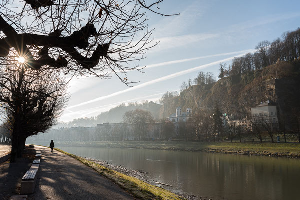 Dunst über der Salzach