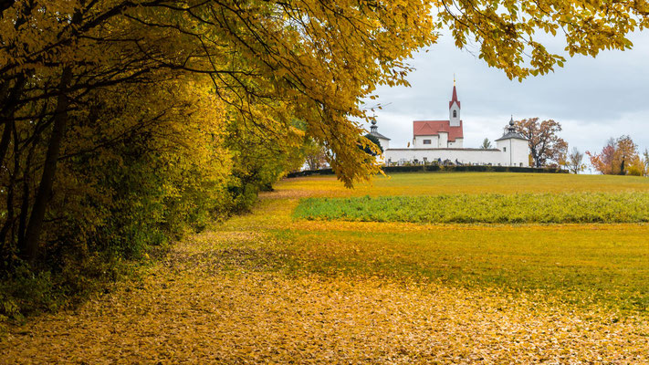Blick zur Kapelle