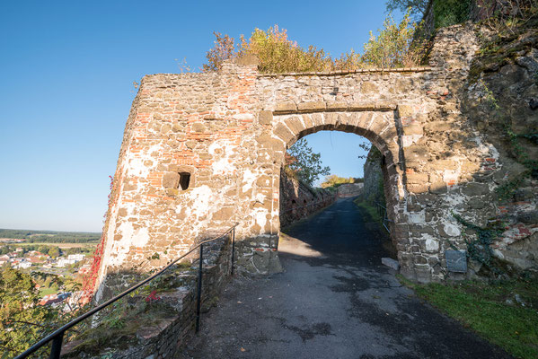 Aufgang zur Burg