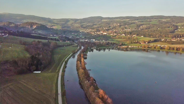Stubenbergsee mit dem Fluss Feistritz