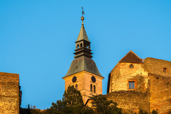 Glockenturm der Burg