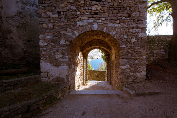 Eingang in den Burghof