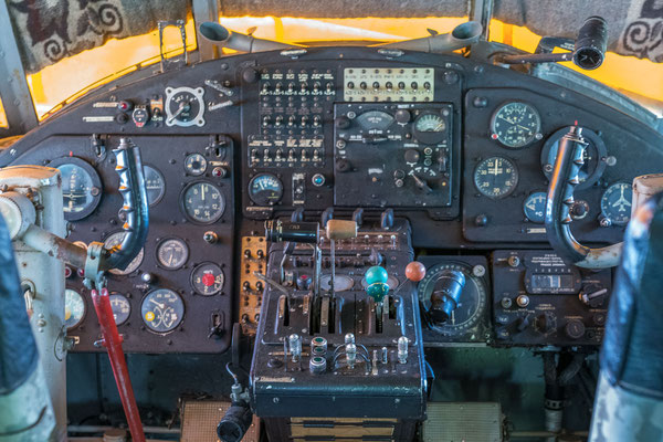 Cockpit Antonow AN-2