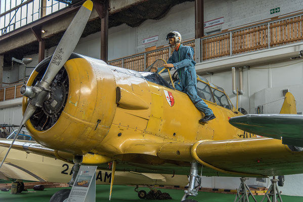 Nord American LT-6G "Texan"