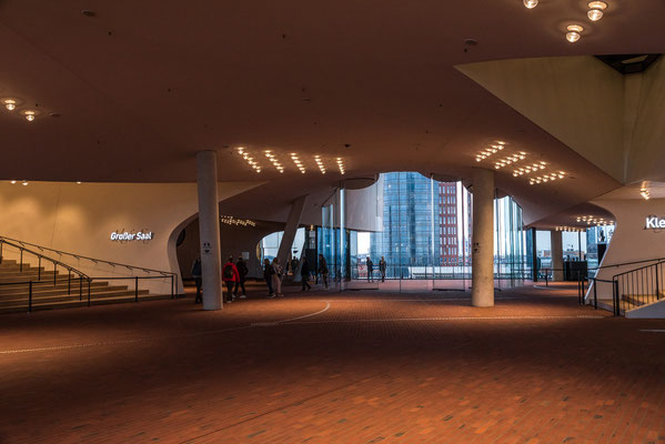 Elbphilharmonie Zugang zu den Konzertsäälen