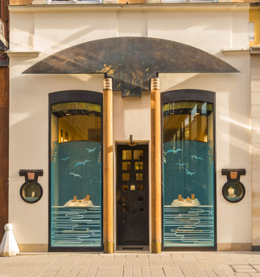 Juwelier Schullin in der Innenstadt, Portal von Hans Hollein. 