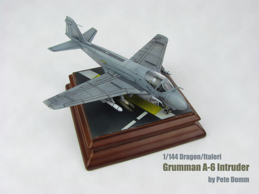 Grumman A-6 Intruder Dragon/Italerie 1/144 by Pete Domm