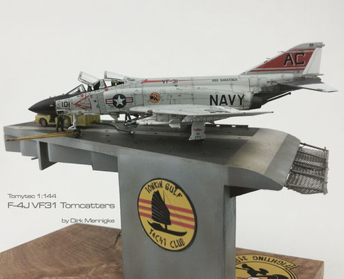 F-4J Phantom II VF31 Tomcatters Tomytec 1:144 by Dirk