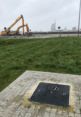 FibreIndustrial-Schachtabdeckungen in der Praxis im Hafen von Bremerhaven