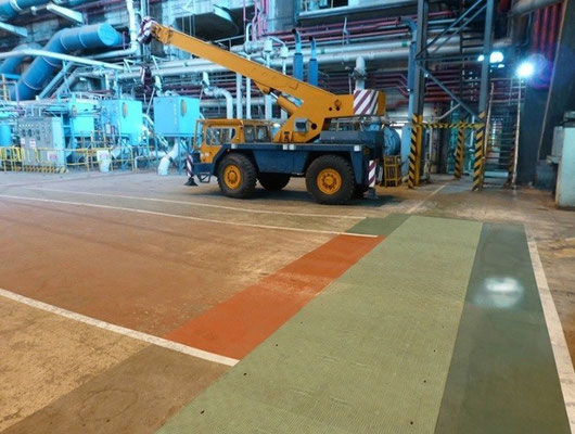 Schachtabdeckungen aus GFK in RAL-Farbe