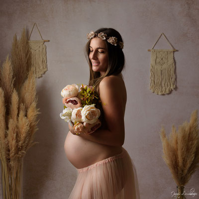 Séance photo grossesse  boheme artistique marigane