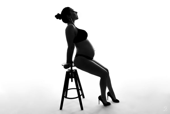 shooting grossesse originales studio 13220 chateauneuf les martigues MD Photographies