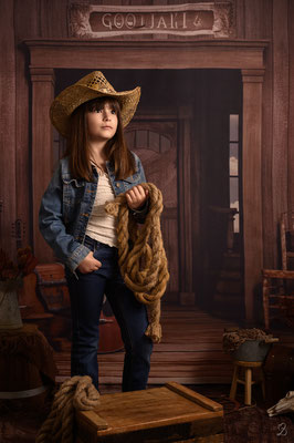 photo thème western fillette cowgirl