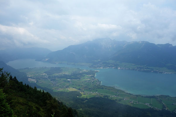 Sicht vom Gipfelkreuz ohne den Nebel