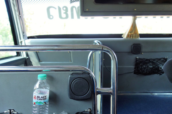 Im Bus von Surat Thani zum Pier