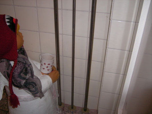 "...aber auch vor der Wand."